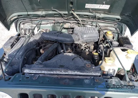 1999 Jeep Wrangler Se z USA, uszkodzony, nr VIN 1J4FY29P7XP405654